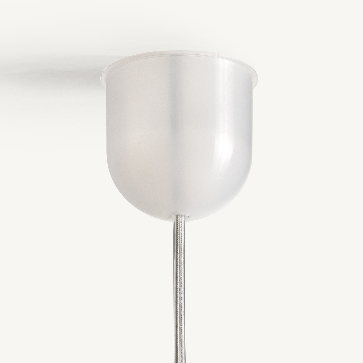 Lámpara de techo en ratán de estilo contemporáneo - Imagen 4